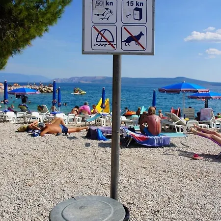 Apartman In With Sea View, Terrace, Air Conditioning, Wi-fi *