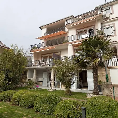 In With Sea View, Terrace, Air Conditioning, Wi-fi * Crikvenica